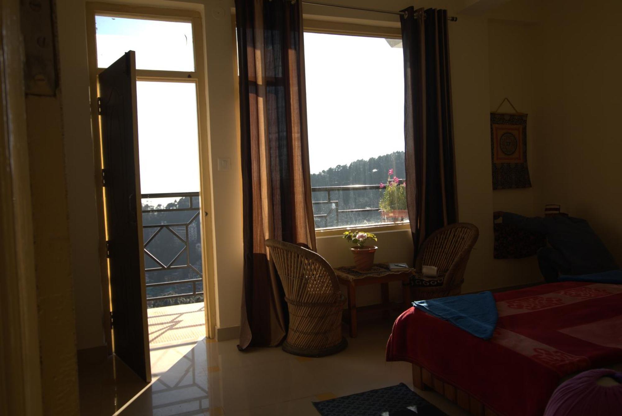 Oasis Guest House Bhagsu D'Shala Dharamshala Luaran gambar